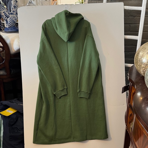 HYFVE Olive Green Long Hooded Sweatshirt Coat Sz L PRELOVED - Picture 2 of 7